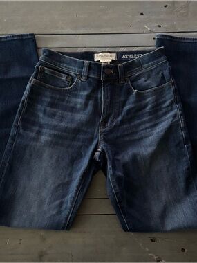 NWOT Madewell Womens Athletic Slim Straight Jeans in Indigo Blue 28x32